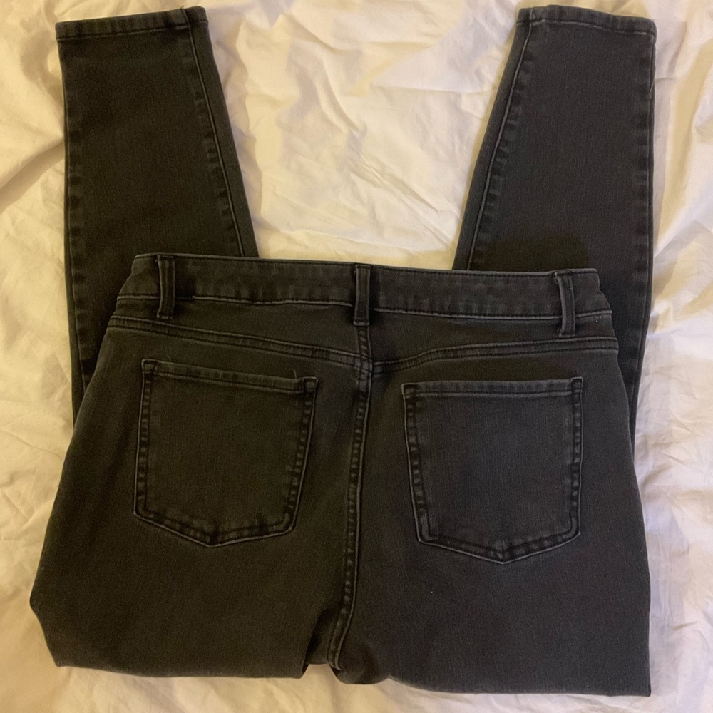 ❌SALE❌ Time & Tru High Rise Skinny Jeans - Picture 4 of 8